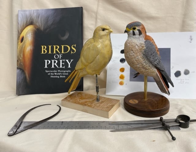 You are currently viewing Carving an American Kestrel